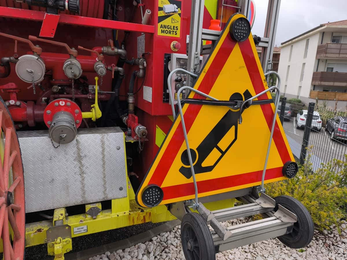 Accident RD24 Vins-sur-Caramy Camion de pompiers du Var accident route 3