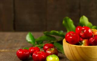 Les Bienfaits de l'Acérola Propriétés et Avantages de ce Super-fruit