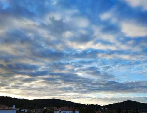 Un lundi 10 novembre 2025 avec des nuages dans le Var malgré quelques éclaircies attendues