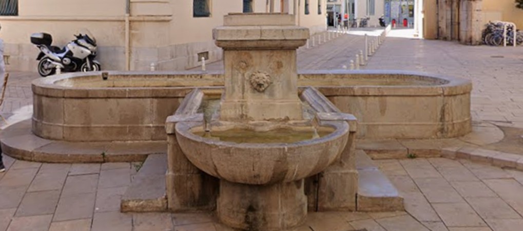 fontaine lavoir Saint Vincent Toulon