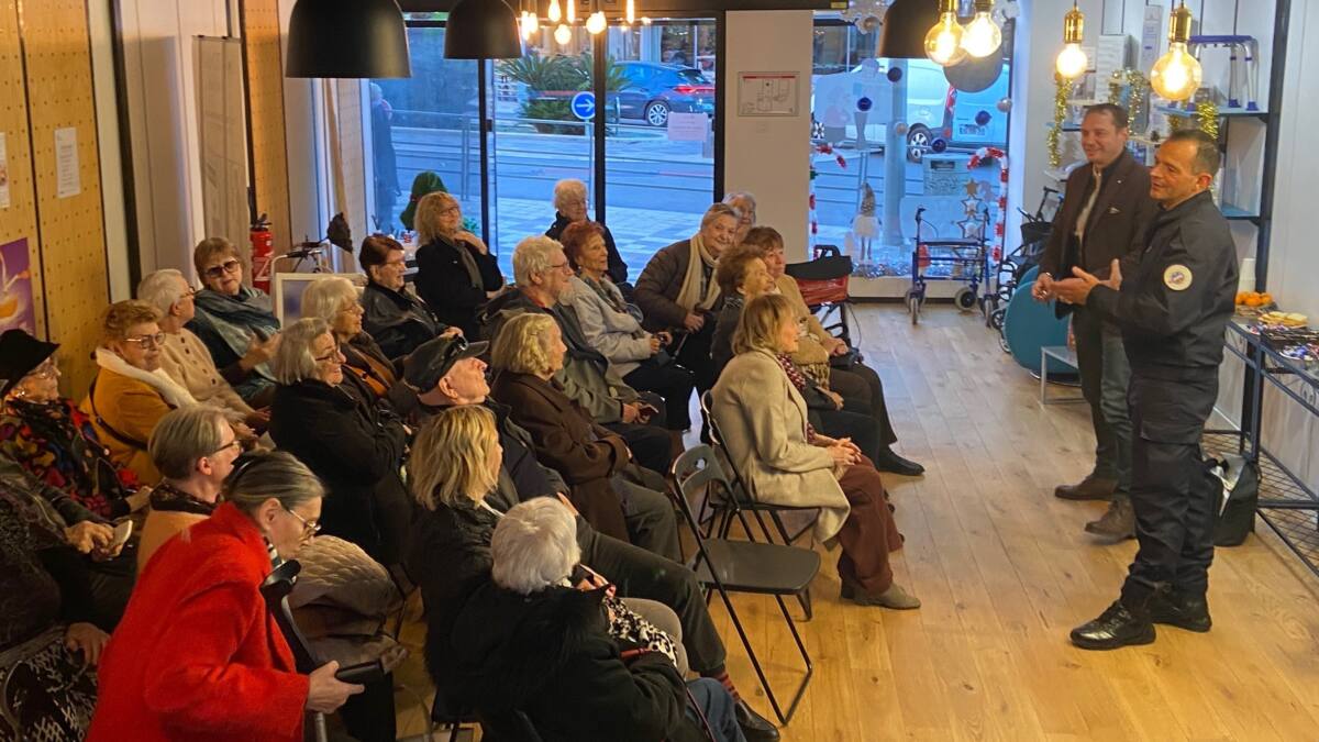 prévention arnaques seniors Hyères