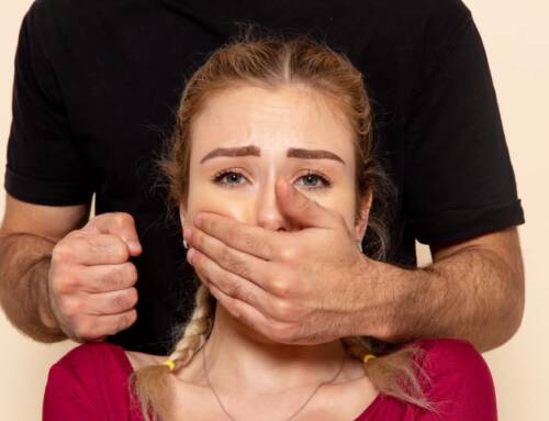 Féminicides en région PACA : déjà huit victimes en 2025, comment agir pour prévenir ces drames ?