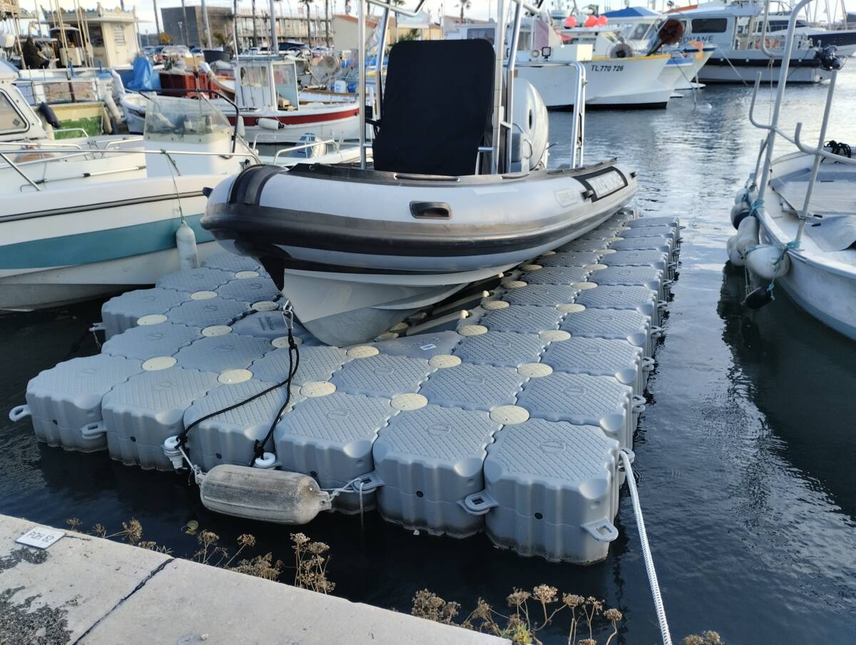 pontons flottants port bateau