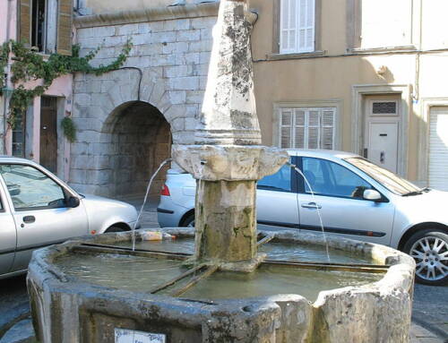 La fontaine romane de Besse-sur-Issole, joyau ancien du village