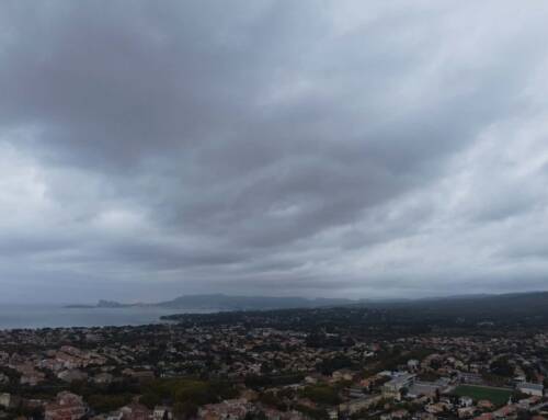 Météo dans le Var lundi 15 décembre 2025 : pluie et fort vent d’est attendus