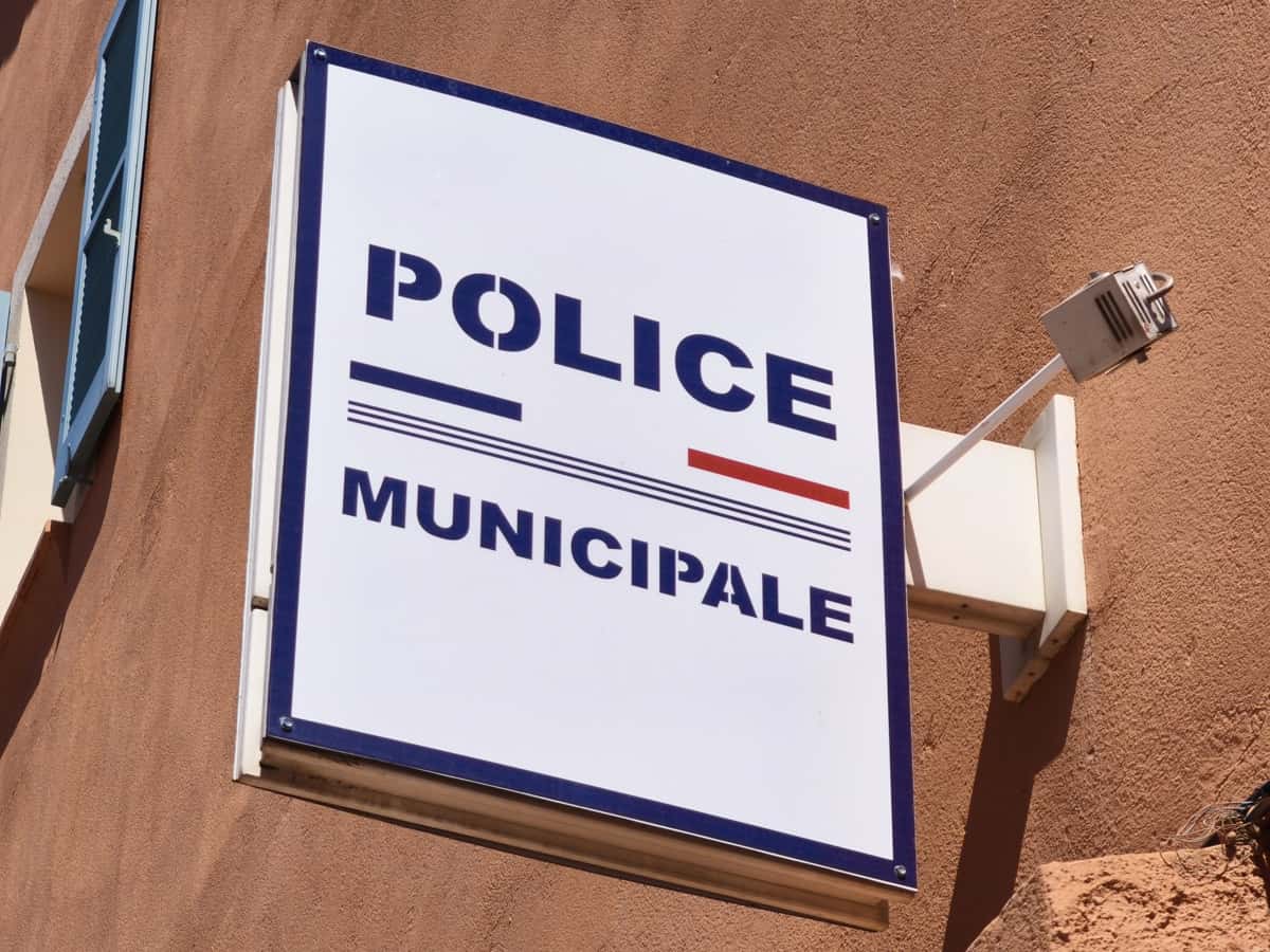 Évacuation Bormes-les-Mimosas Police Municipale Opération Tranquillité Vacances Bandol été