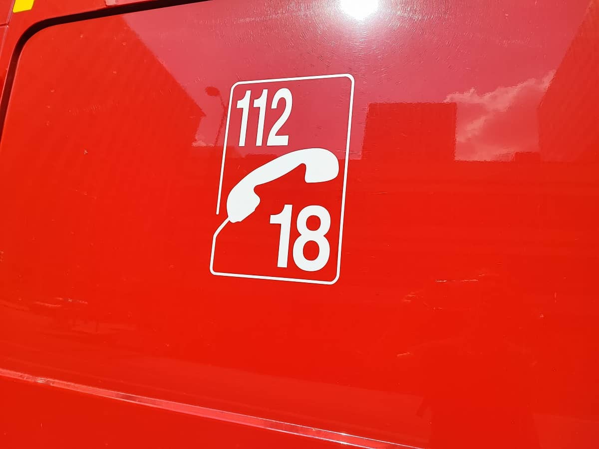 POMPIER 112 18 Accident Grasse boulevard Emmanuel-Rouquier Cannes train accident scooter la motte incendie Marseille port de l'Estaque accident adolescente blessé collision avec un train Fréjus perdu le contrôle de son 4x4