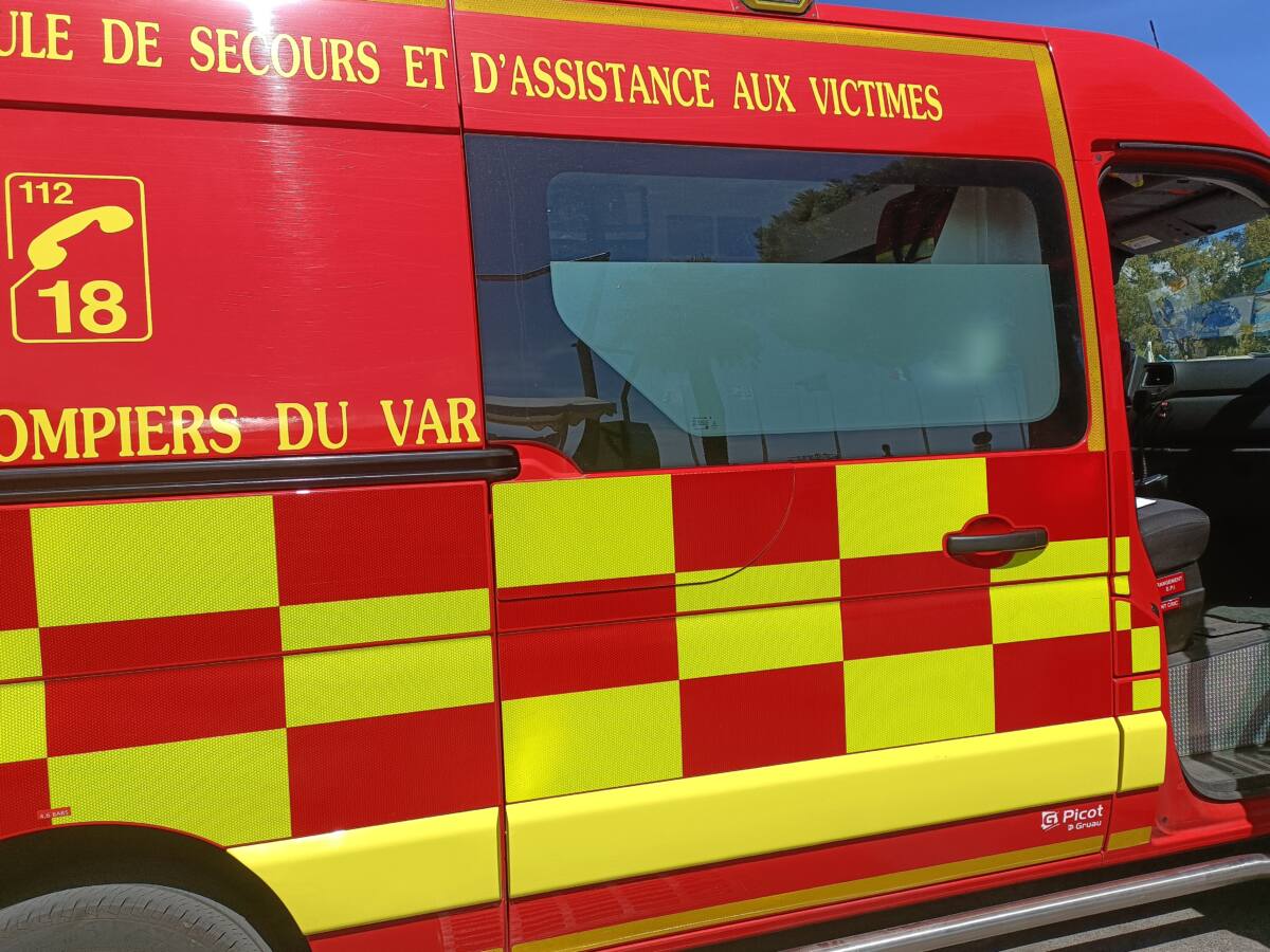POMPIERS LA SEYNE NOUVELLE (3) Accident RD13 Carnoules Explosion embarcation Port-Grimaud Accident Gassin 2 août fuite de gaz draguignan incendie La Seyne immeuble Incendie La Londe les Maures Grasse accident route Pégomas Incendie immeuble désaffecté Garéoult Noyade Carqueiranne homme 80 ans Poids lourd RD6B Pourrières matières dangereuses Accident A8 Vidauban accident camion citerne Grimaud Feu voilier Fréjus base nature plage fermée Accident deux-roues La Valette Grand Var accident Saint-Maximin route des Rougiers 29 mai Accident Sainte-Maxime RD25 véhicule en feu D12 Malaise semi-marathon Nice incendie Toulon rue Paul Guérin Femme blessée forêt Bormes Accident Saint-André-de-la-Roche Accident grave La Garde-Freinet RD 558 blessés hélicoptères Accident RDN7 Vidauban trois blessés Chute échelle Bormes-les-Mimosas secours 19 août