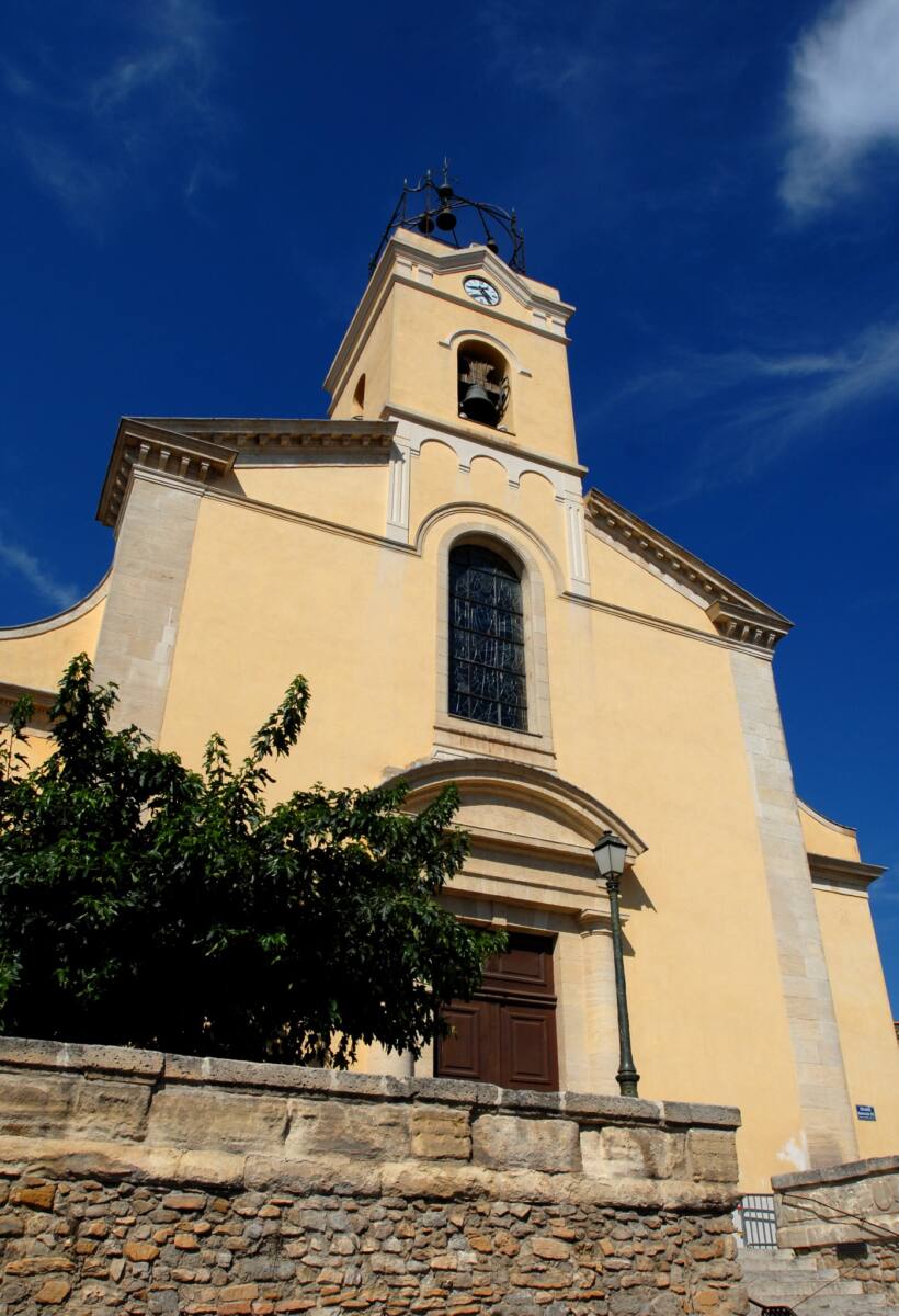 mairie du beausset Église du Beausset fermée urgence
