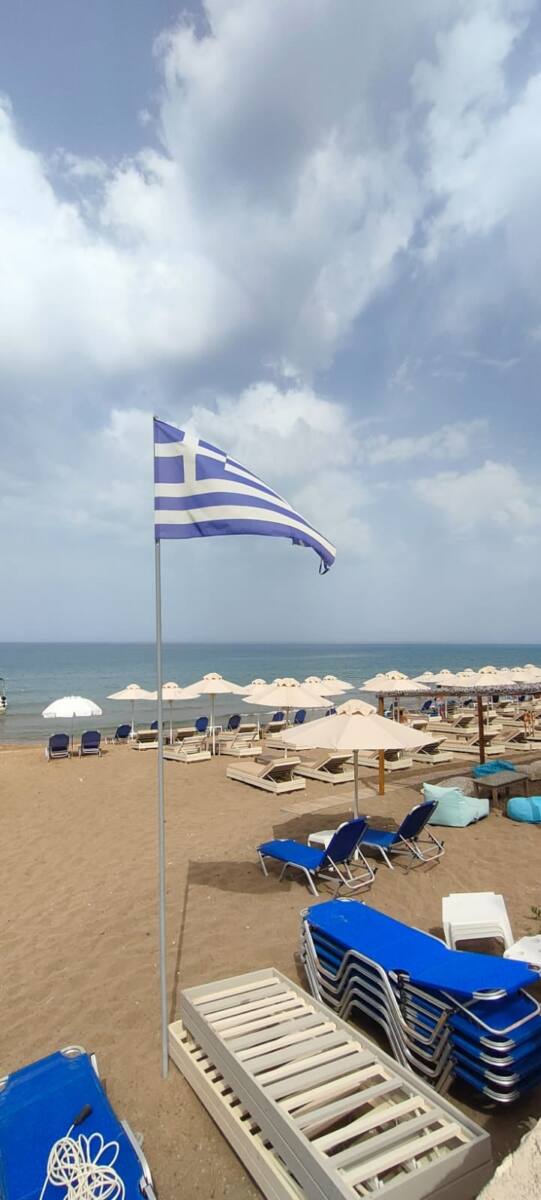 Marie-Pierre Arfel, disparue en Grèce depuis le 12 juin, reste introuvable. Sa famille, sans nouvelles de l’enquête, lance un appel à l’aide. Marie-Pierre Arfel, disparue en Grèce depuis le 12 juin, reste introuvable. Sa famille, sans nouvelles de l'enquête, lance un appel à l'aide.