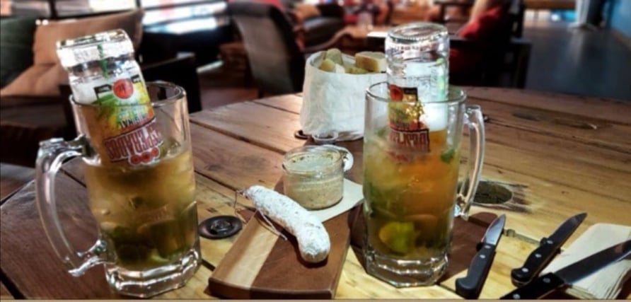 bienfaits dry january santé alcool femmes Dry January Fabien Fréjus 2025 saucisson Dragui Sam Alcooliques Anonymes campagne alcool