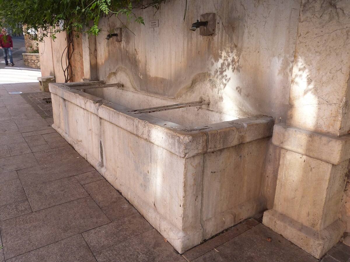 Fontaine Saint-Antoine Montauroux