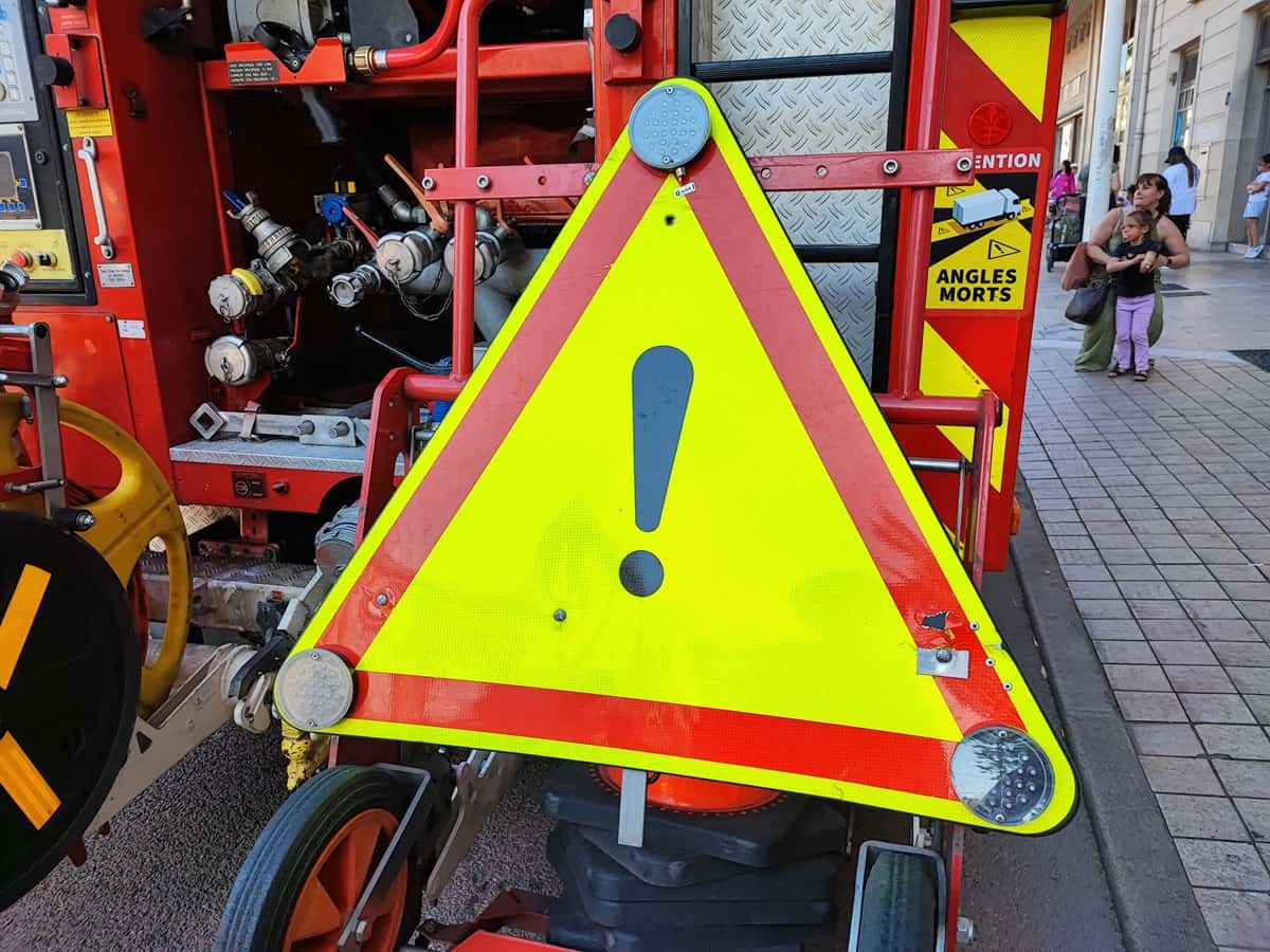 POMPIERS INCENDIES CAMION ATTENTION accident moto voiture Le Castellet 30 mars procès rue d’Aubagne Fuite de gaz à Nice A55 Martigues incendie mobil-home le castellet Brignoles accident poids-lourd Incendie au Muy trois victimes A8 circulation perturbée D100 accident aux Arcs accident route Toulon accident Saint-Maximin