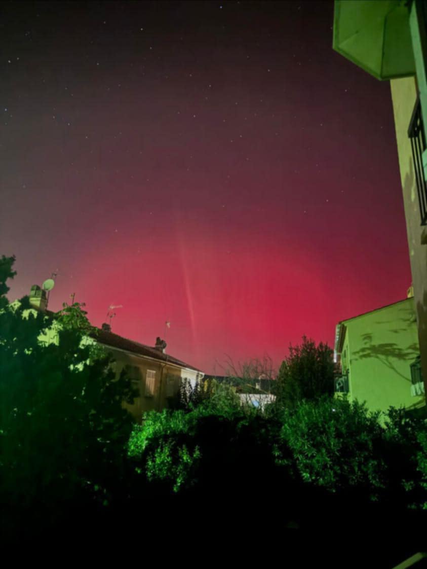 aurores boréales Alpes-Maritimes Aurores boréales Var événements astronomiques 2025 aurores boréales Saint-Cyr
