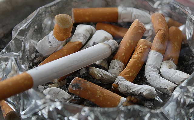 fermeture épicerie Hyères cigarettes Mois sans tabac témoignages Prix cigarettes 1er septembre 2025 Interdiction tabac lieux publics 2025 Mégothon 2024 Var ramassage mégots Tabac perte de cheveux PACA hausse prix tabac 2025 Var tabac tarifs tabac cigarettes de contrebande toulon tabac monde tabac arrêt arrêter de fumer PACA consommation cigarettes