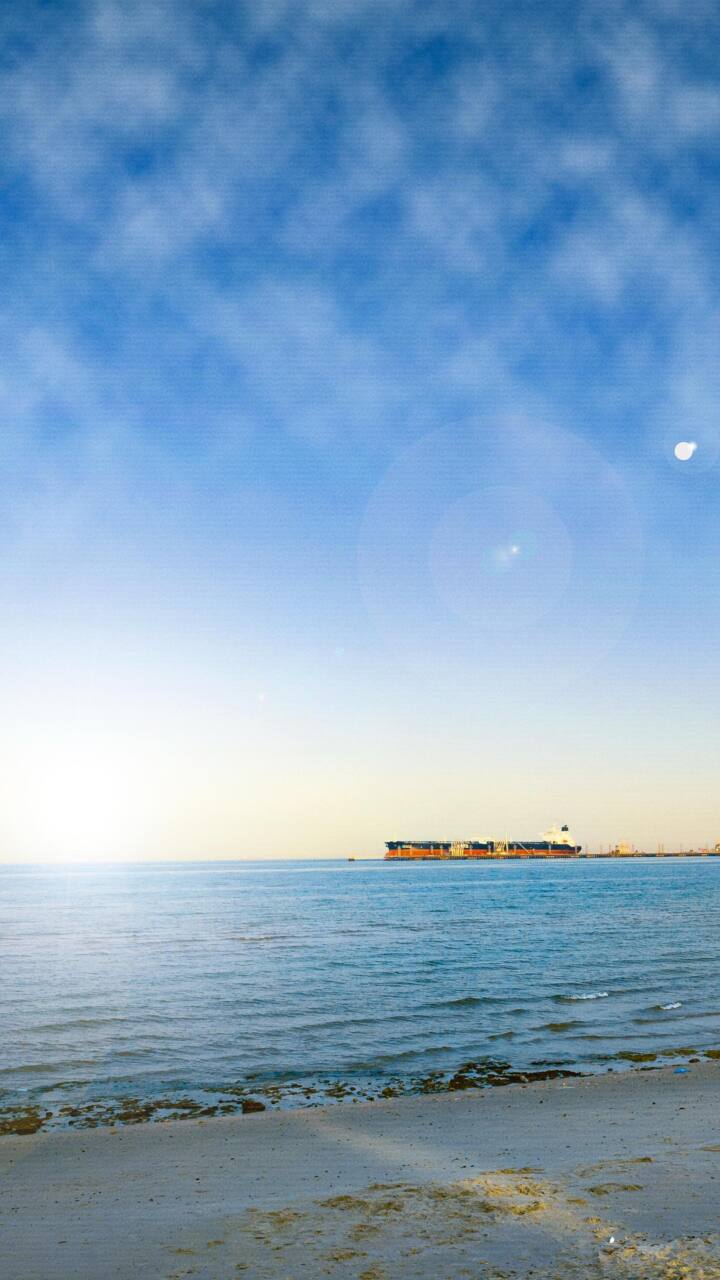 Alerte maximale au Koweït : l'ambassade des États-Unis sous la menace de drones iraniens